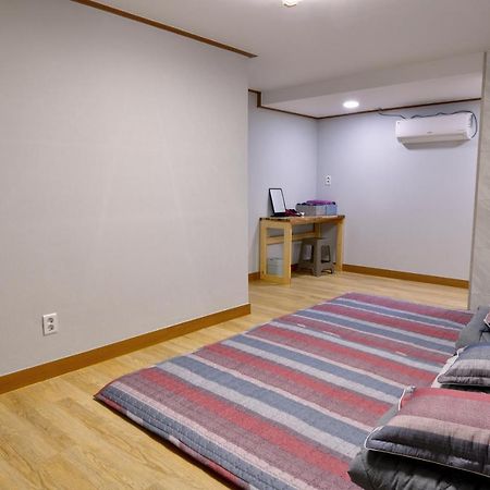 Guma Modern Hanokstay Daegu Luaran gambar