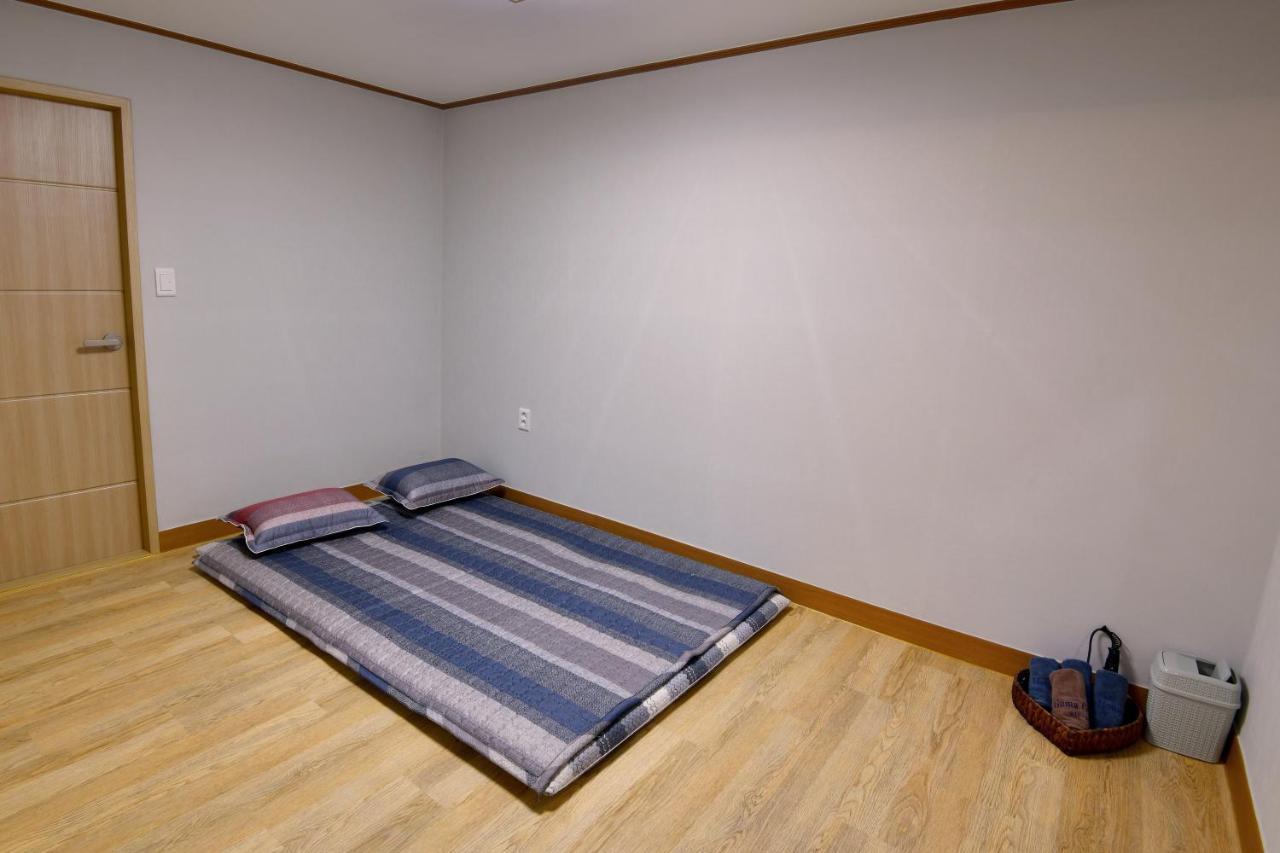 Guma Modern Hanokstay Daegu Luaran gambar
